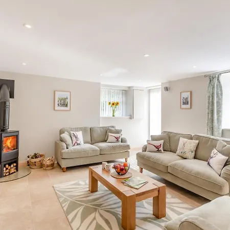 2 Bed In Summerbridge Oc-o32940 *